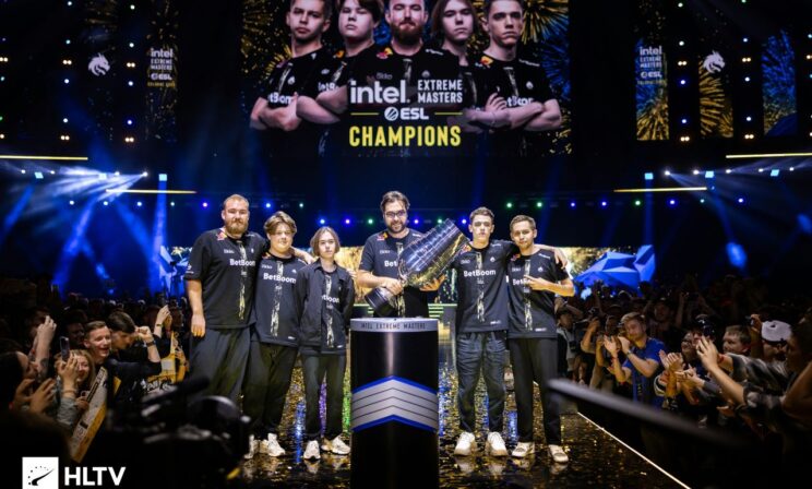 Российские киберспортсмены Team Spirit победили на турнире по CS2 в Германии