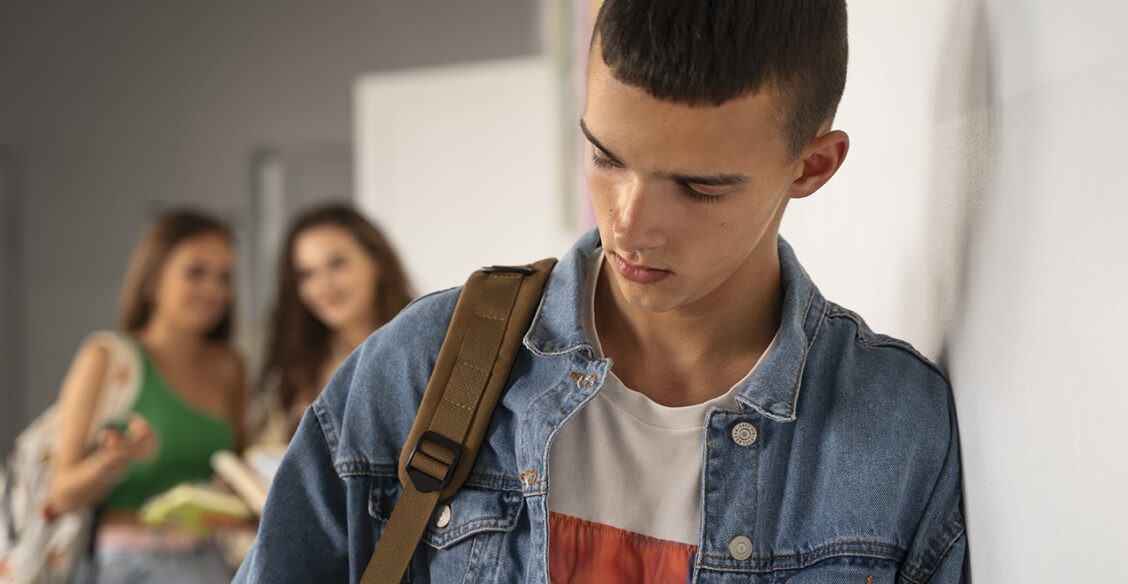 «Ребенок переходит в новую школу, а я боюсь буллинга»