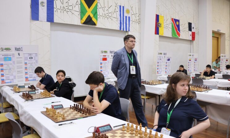 Россияне досрочно выиграли Всемирную юношескую шахматную олимпиаду