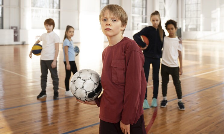 «Хочу, чтобы ребенок был лидером и его все любили». Почему так не бывает