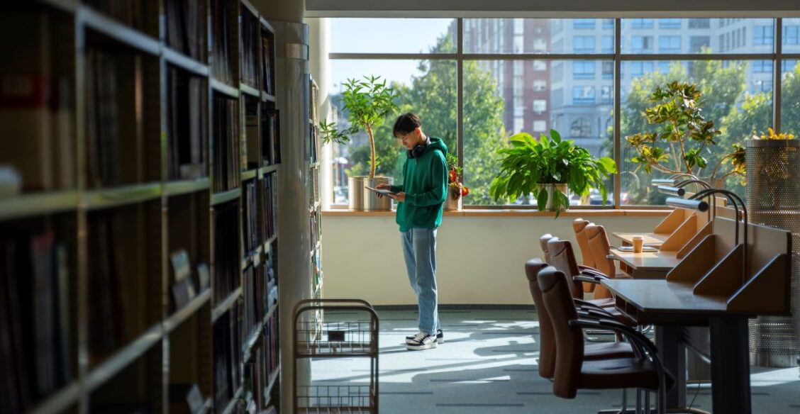 Вуз в России подозревают в выдаче фиктивных сертификатов на знание русского языка