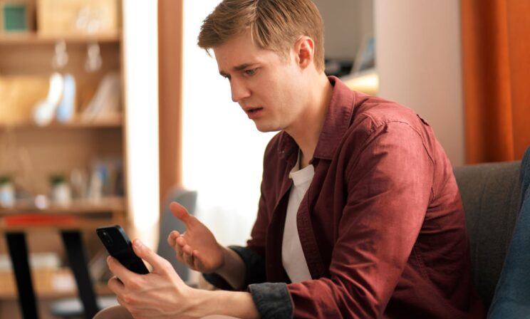 С 1 сентября россияне смогут отказаться от назойливых звонков