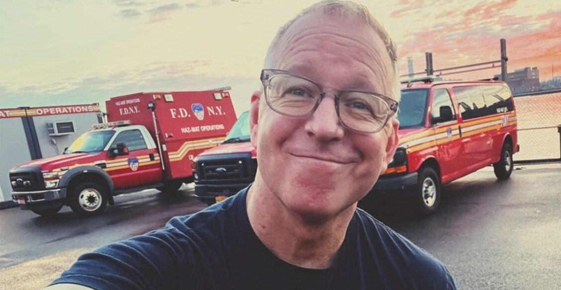 Миллионер с Уолл-стрит стал парамедиком и спасает жизни в Нью-Йорке