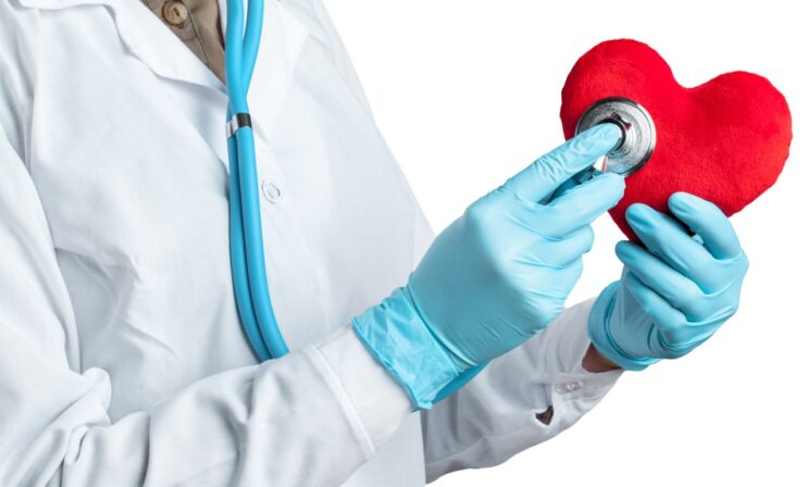 Минздрав: Россия удерживает исторический минимум смертности от болезней сердца
