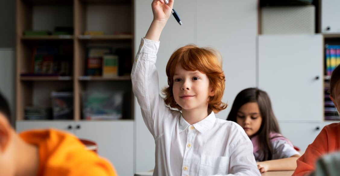 В российских школах ограничили продолжительность учебного дня