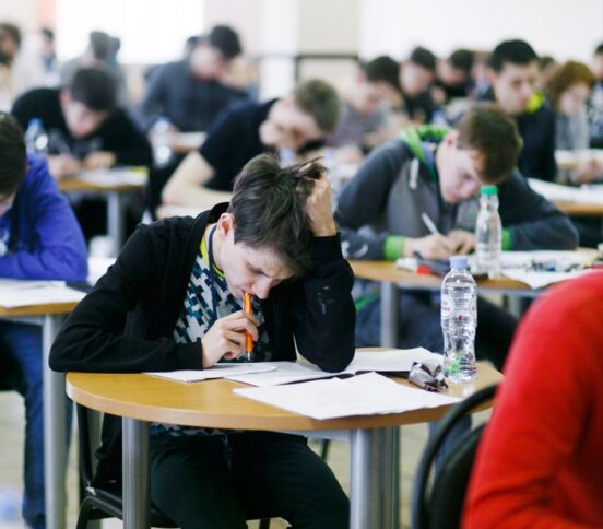 «Конкурс будет еще выше — нужны и ЕГЭ, и олимпиады». Преподаватель МИФИ Алексей Егоров