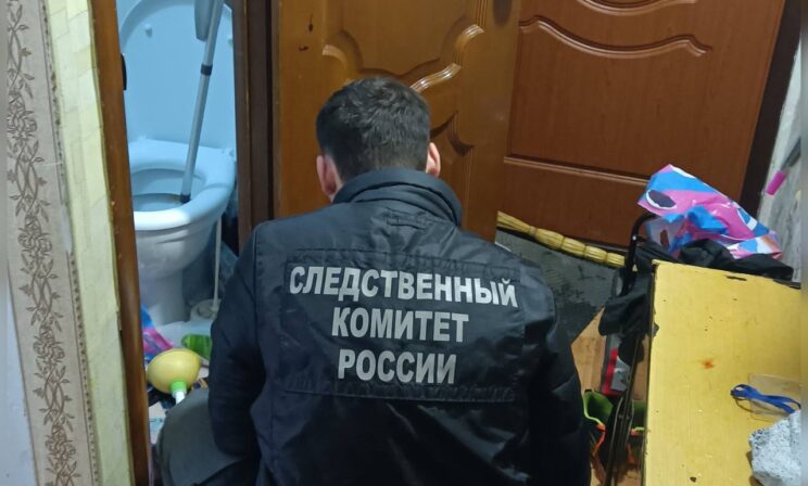 В Уфе отец выбросил трехлетнюю дочь из окна