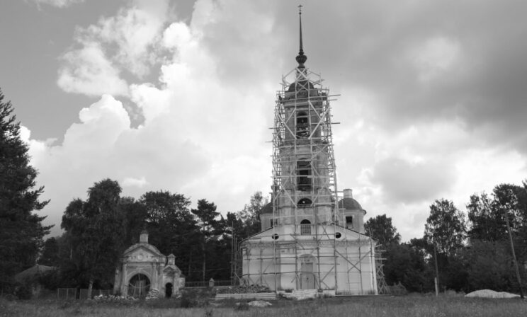 В России около 7 тысяч храмов находятся в аварийном состоянии