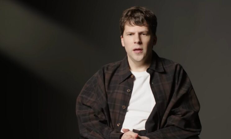 Актер Джесси Айзенберг пожертвует почку незнакомцу