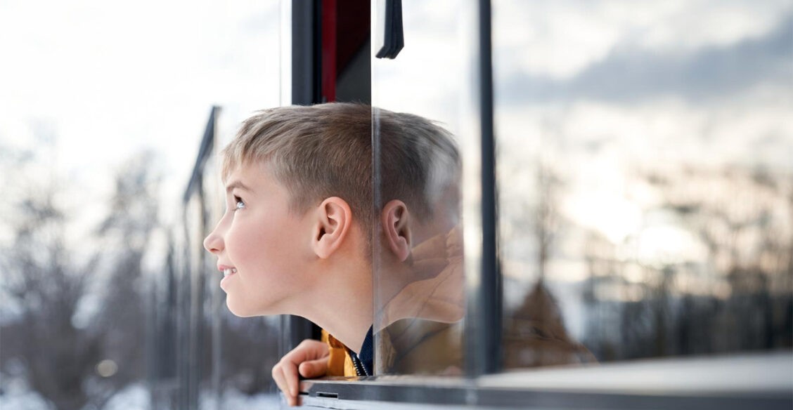 Может ли ребенок в 16 лет жить один?