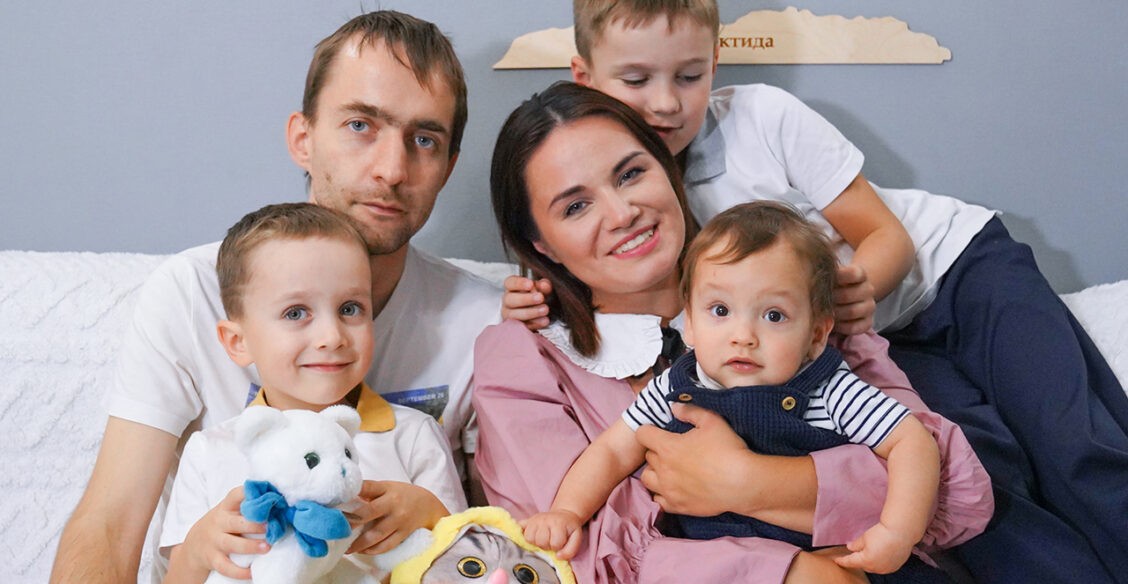 Лев, который всегда с тобой. История семьи Набережновых