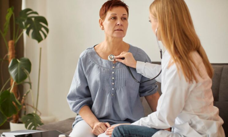 «89 мутаций сразу»: врачи обнаружили в России самое долгое заражение коронавирусом