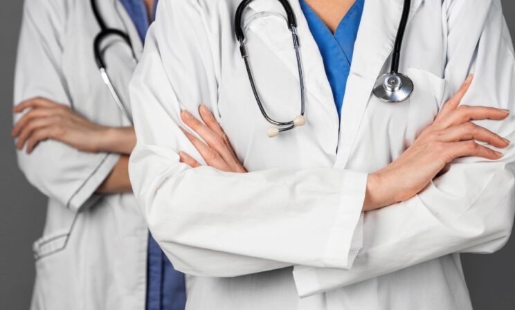 В России стало больше медиков, но врачей все равно не хватает