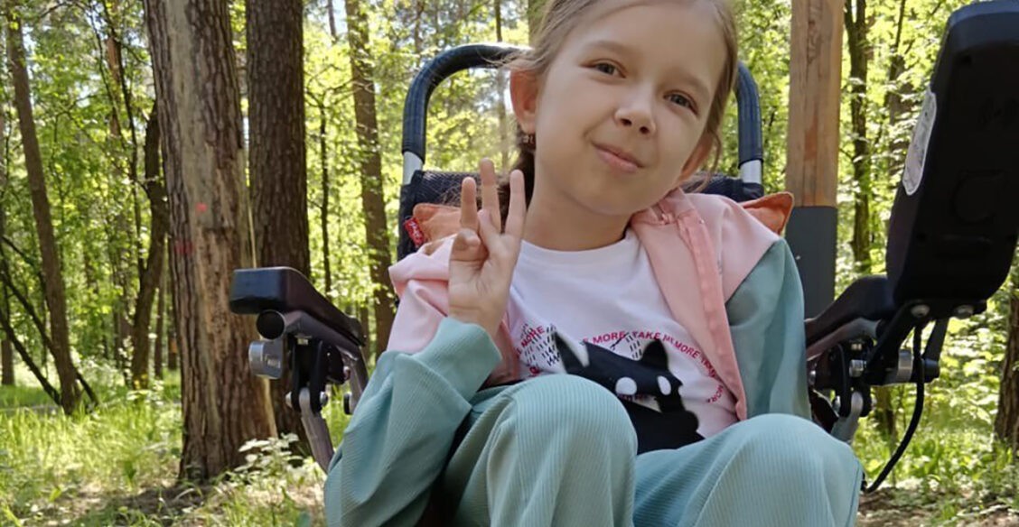 У Сони СМА, ей нужна операция