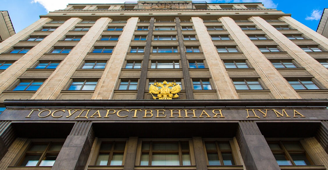 Повышение пенсий, лимит на sim-карты и новый порядок взыскания долгов. Новые законы ноября