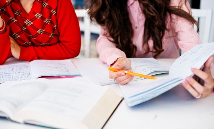 В школах России число уроков о Великой отечественной войне увеличат в три раза