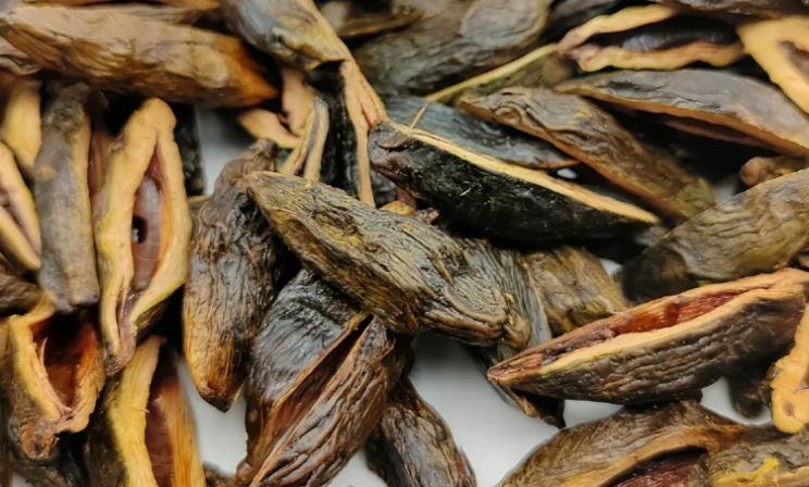 СМИ: школьники в России стали покупать «орехи» с психоактивным эффектом