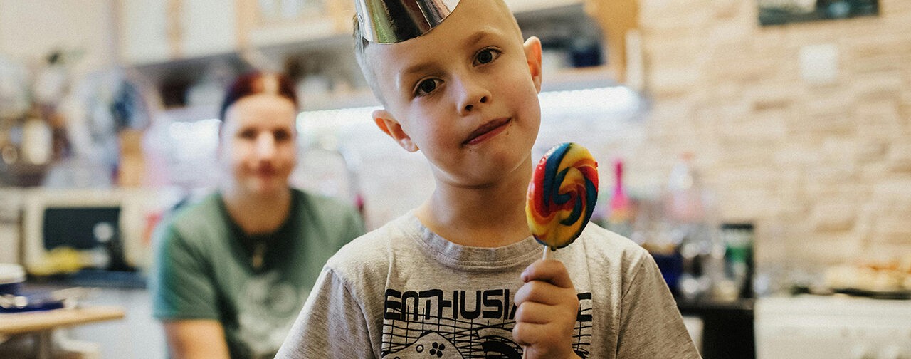 «Выдала сыну карманные деньги, а он все потратил на сладости»