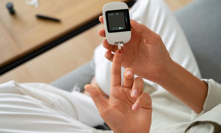 Эксперт: число россиян с диабетом растет из-за их образа жизни