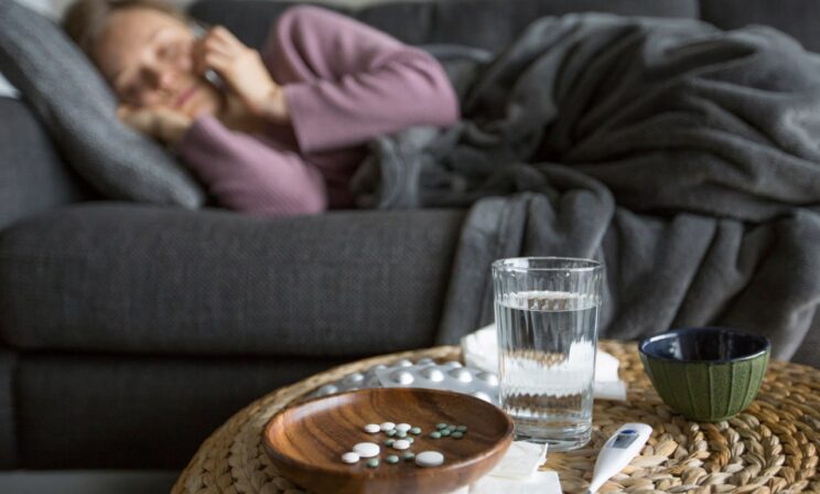 В России снизились продажи противовирусных из-за позднего наступления сезона простуд