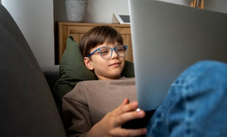 «Сын общается с друзьями только онлайн»