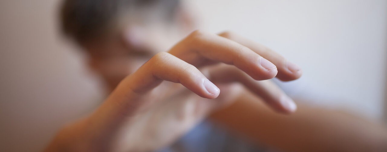 Подростков несколько месяцев избивали в реабилитационном центре Подмосковья: главное