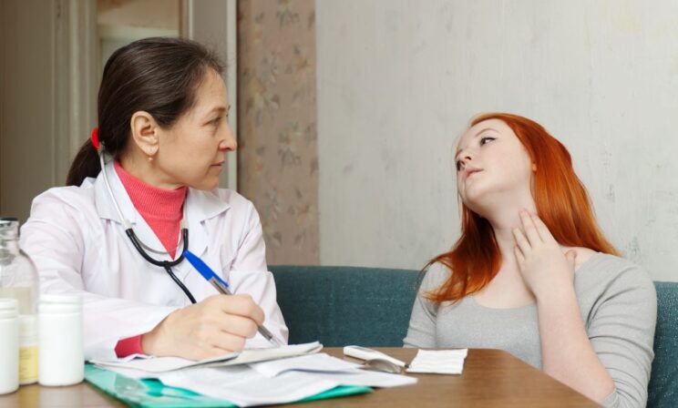 В России за год 2,1 тысячи подростков сделали медицинский аборт