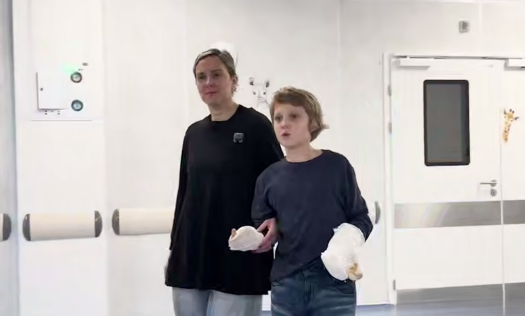 Ребенку, раненному при взрыве "денежной ловушки" в Подмосковье, установят протез