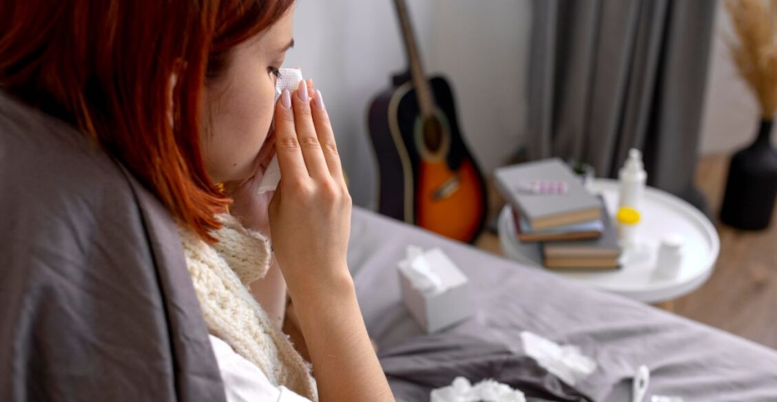 Заболеваемость ОРВИ и гриппом в России выросла на 18% за неделю