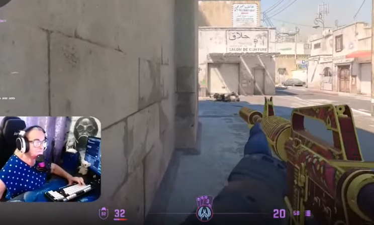 77-летняя "Бабушка Ольга" претендует на премию за лучший игровой момент в Counter-Strike 2