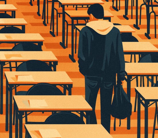 «Мама, спасибо, что заставила доучиться», — сказал мне сын. Что я сделала, когда ребенка отчислили