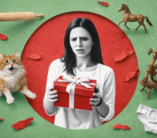 «Я же просила не дарить барахло». Истории о новогодних подарках