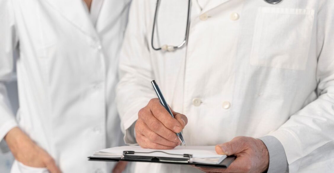 В России штрафы за навязывание платных товаров и услуг вырастут до 500 тысяч рублей