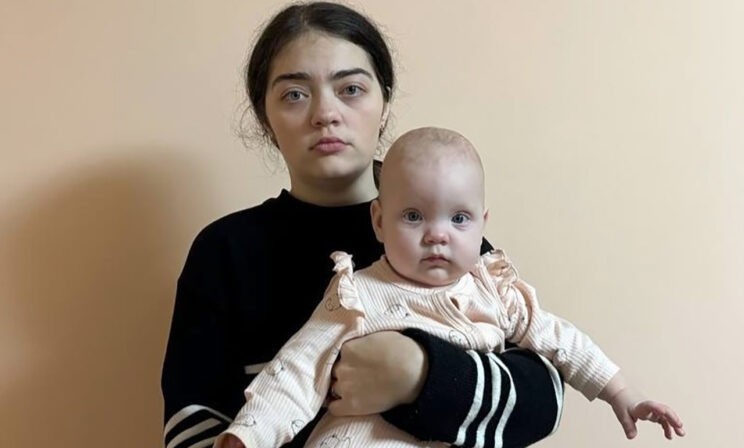 Алиса родилась с пороком сердца, ей срочно нужна операция