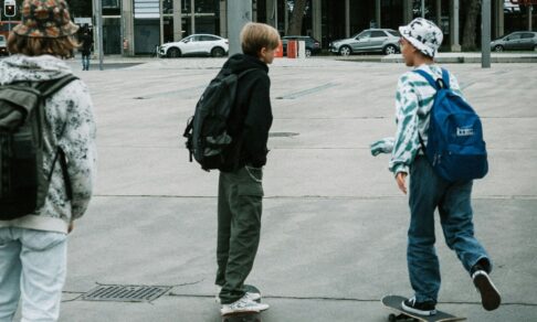 Минпросвещения представило статистику о детях, которые не посещают школу