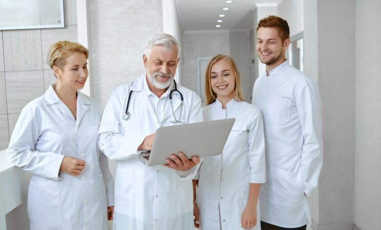 Минздрав расширил перечень мест отработки для выпускников медвузов