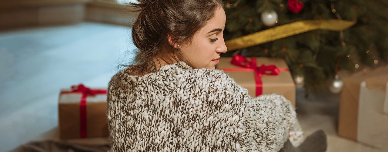 «В Новый год я буду одна». Психолог Яна Катаева — о том, как встретить праздник