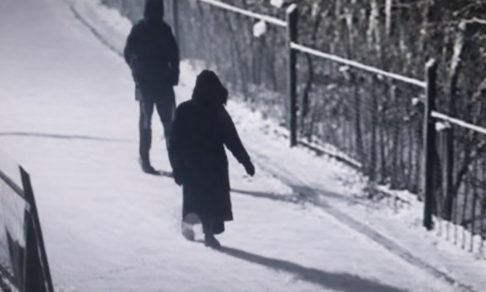 В Красноярске неизвестный похитил подростка и требует выкуп