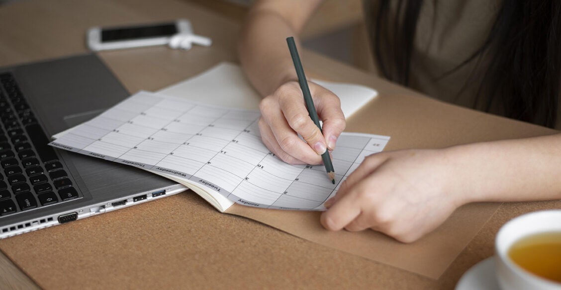 Школа учится по системе четвертей. Как перейти на триместры?