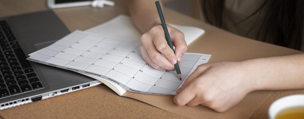 Школа учится по системе четвертей. Как перейти на триместры?