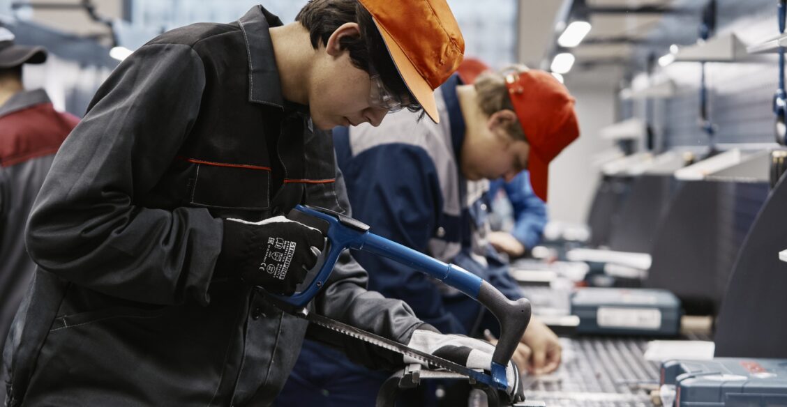 Путин поручил пересмотреть наименование «среднее профессиональное образование»