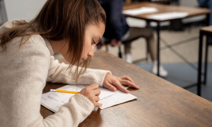 ЕГЭ по истории станет приоритетным предметом для гуманитарных специальностей с 2027 года