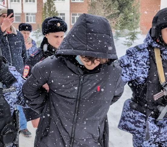 Нападения детей на школы: что важно знать педагогам и родителям