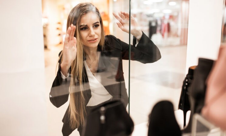 «Мы не можем себе это позволить», — часто  говорили родители. Я выросла и стала слишком бережливой