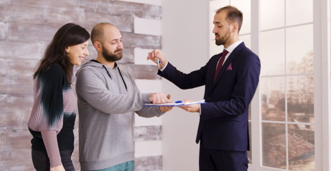 В Госдуму внесли проект о видеофиксации сделок с недвижимостью