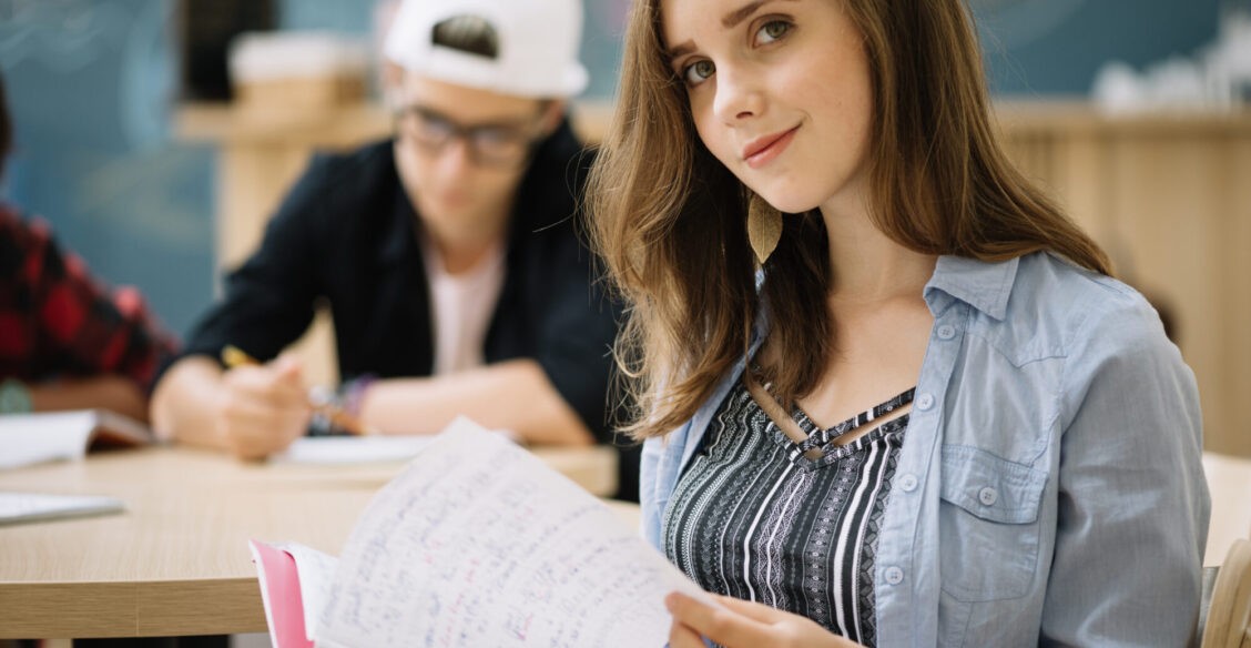 Более половины студентов колледжей успешно сдали демонстрационный экзамен в 2025 году