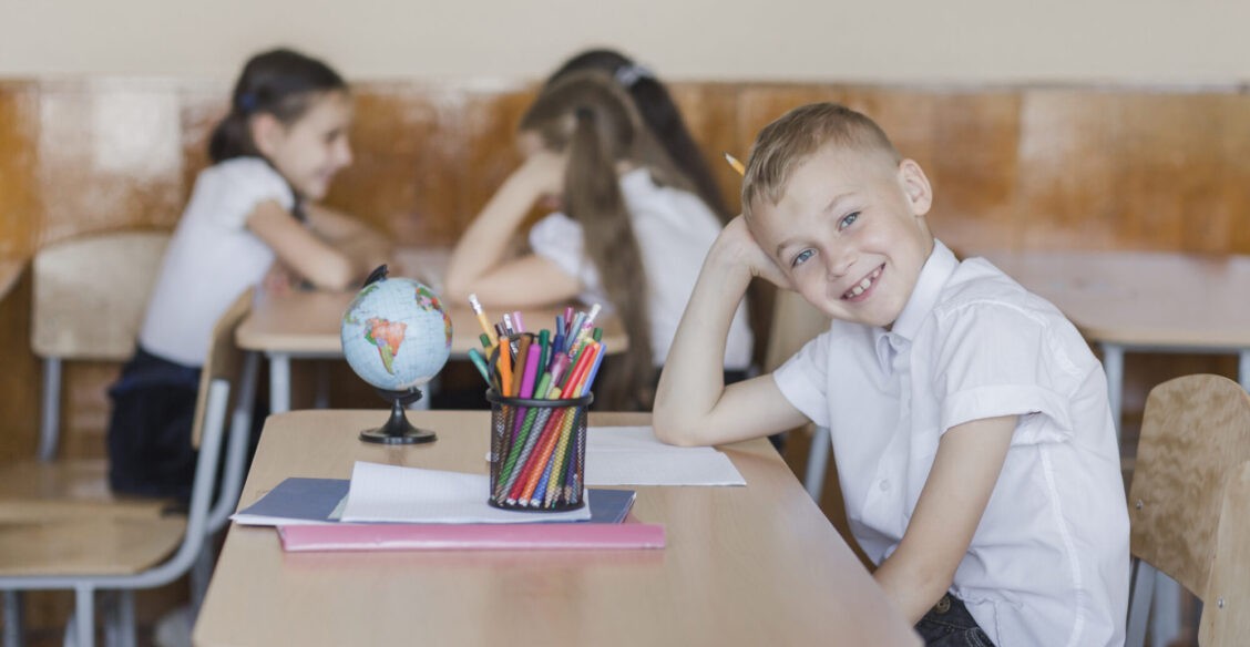 Глава СПЧ назвал преждевременным введение оценок за поведение в школах