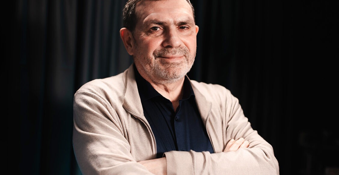 «Открываешь дневник Толстого и думаешь: ”Как же это верно!”» Писатель Павел Басинский