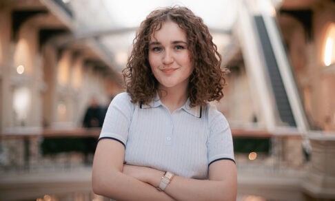 «Мне казалось, жизнь зависит от того, как я напишу ЕГЭ». Джессика отчислилась, чтобы перепоступить в МГИМО