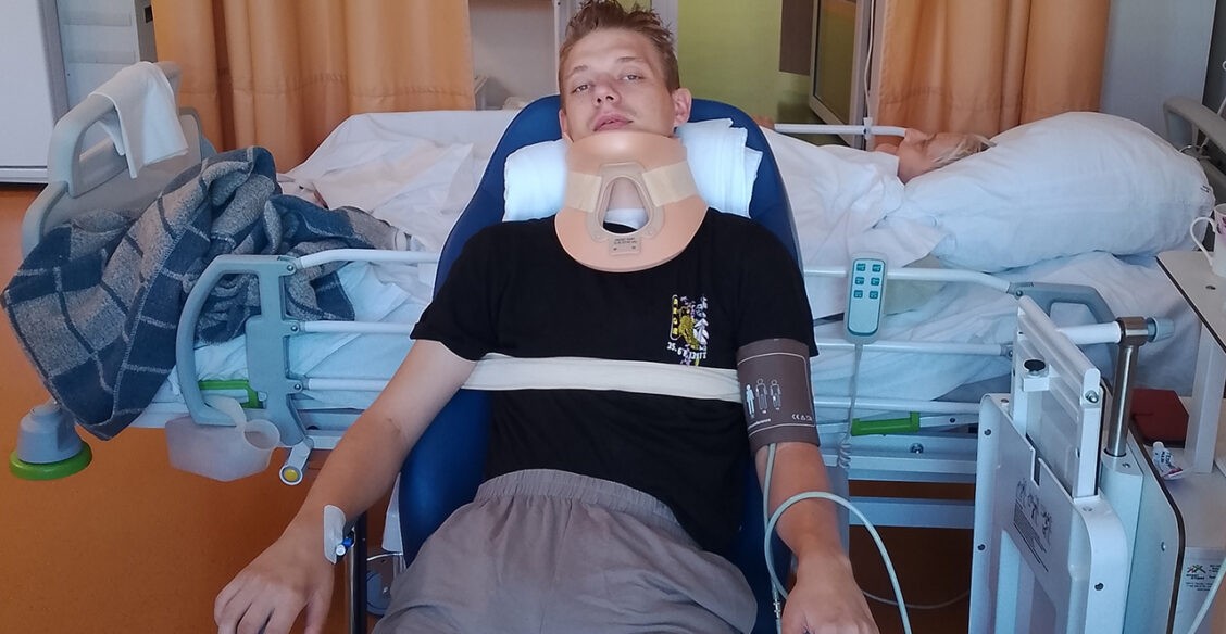 «Я всплыл вверх спиной». Молодой моряк сломал позвоночник в родном озере